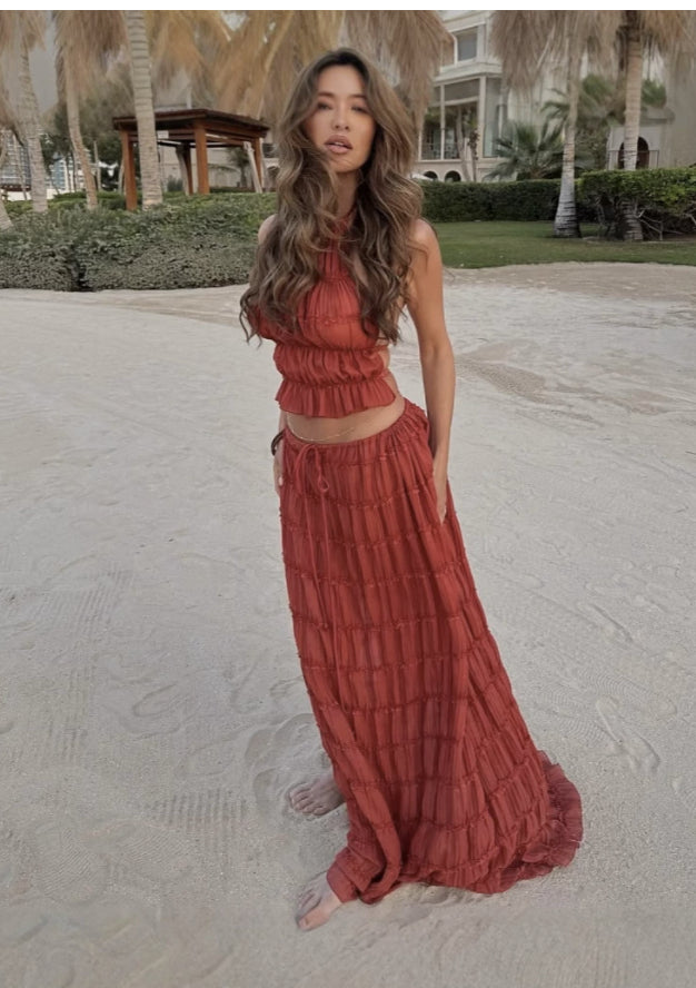 2PCS Halter Crop Top & Pleated Maxi Skirt Set – Sexy Beach Outfit For Women